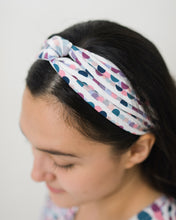 Load image into Gallery viewer, Cuddleroo Top - ARIEL (w/ sleeves)