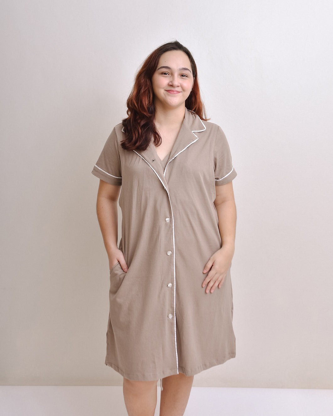 Hospital Gown V2 - Taupe